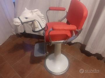 Sedia da barbiere per bambino vintage