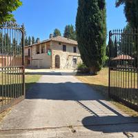 VILLA SINGOLA A SPOLETO