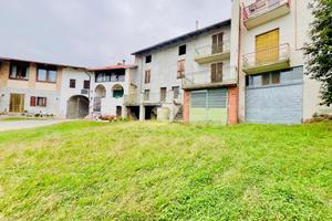 RUSTICO A PIOVÀ MASSAIA