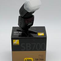 Nikon SB-700