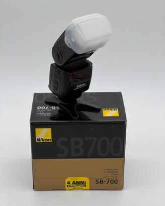 Nikon SB-700