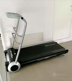 Tapis roulant TURNER VEGAS PRO motorizzato per uso