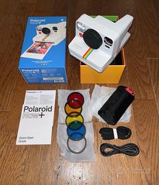 Polaroid Now + i-Type