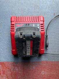 Milwaukee  batteria e caricabatterie