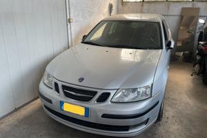 Saab 9-3 SportHatch 1.9 TiD 16V DPF Vector Sentron