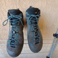 Scarponi da montagna 