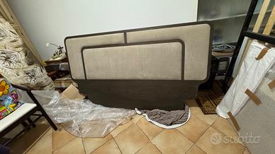 Testata letto in legno con imbottitura