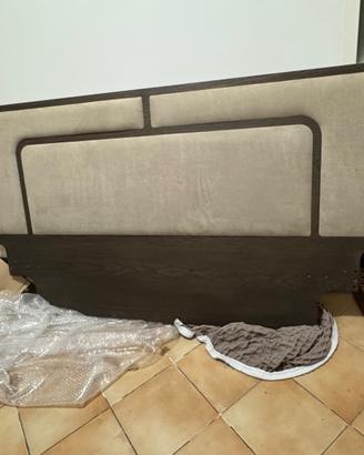 Testata letto in legno con imbottitura