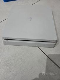 PlayStation 4slim 500gb