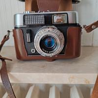 Macchina fotografica antica Voigtlander