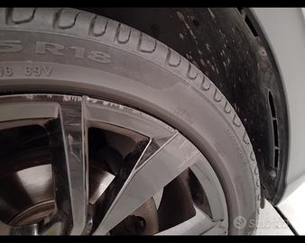 VOLKSWAGEN Taigo - Taigo 1.0 tsi R-Line 110cv