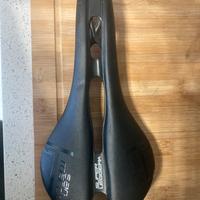 Sella san marco aspide super leggera carbonio