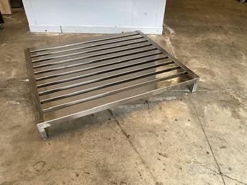 PALETTA IN ACCIAIO INOX SU PIEDI Dim. 125 x 104