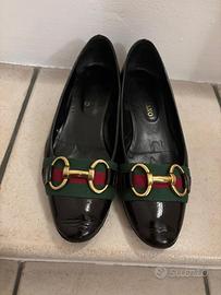 Scarpe in vernice