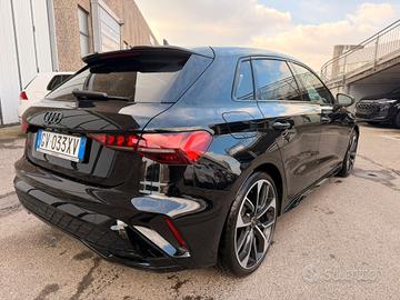 Audi A3 2024 KM45.000 393 684 1379