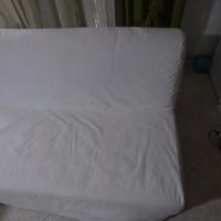 Divano letto con doghe in legno 