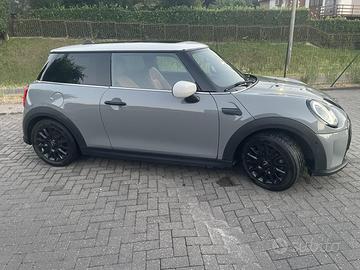 Mini cooper 3 porte aut. Full optional