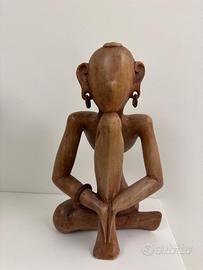 Arredo etnico/zen: statua “Pensatore” in legno