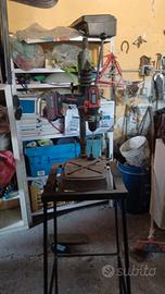 Supporto trapano a colonna vintage ghisa