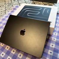 MacBook pro M3 pro 12/18 ssd 1tb grigio siderale