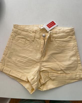 Jeans giallo pastello corti a vita alta H&M