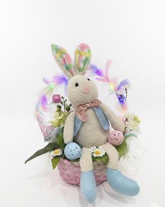 Centro tavola pasquale artigianale con coniglio