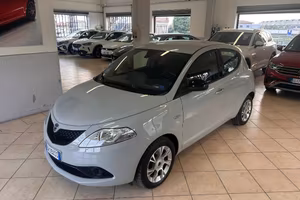 LANCIA Ypsilon 1.2 69 CV 5 porte GPL Ecochic Gol
