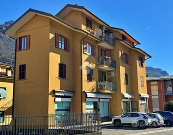 4 LOCALI A MANDELLO DEL LARIO