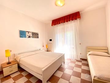 Jesolo LIDO Piazza Mazzini a due passi mare