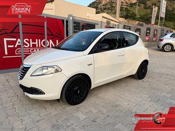 LANCIA Ypsilon 1.3 MJT 95 CV 5p. S&S Silver