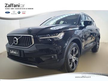 VOLVO XC40 (2017-->) - XC40 D3 AWD Geartronic Insc
