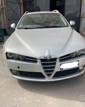 Ricambi Alfa Romeo 159 2.4 JTDm 200cv del 2006