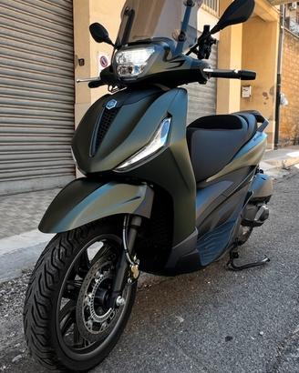 Beverly S 300 hpe 2024