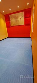 Pavimentazione tatami rosso/blu ad incastro: 21 mq