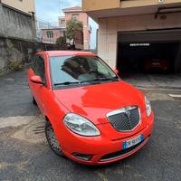 ypsilon 2009 neo patentati solo 118 mila km