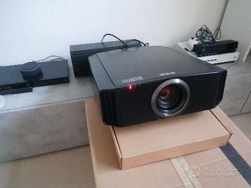 Video proiettore JVC DLA-X500R 4K con supporto