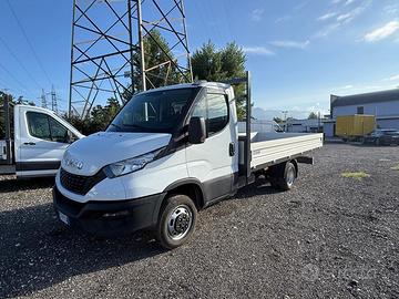 Iveco Daily 35C14 2021 Cassone Fisso NUOVO 4.50 MT