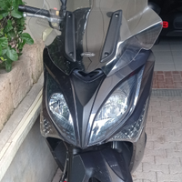 Scooter Kimco xciting R 300