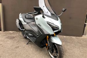 Yamaha TMAX 560 Tech Max