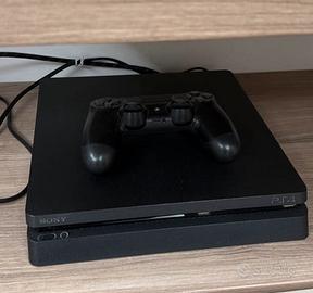 Ps4  con soli 20 ore di gioco