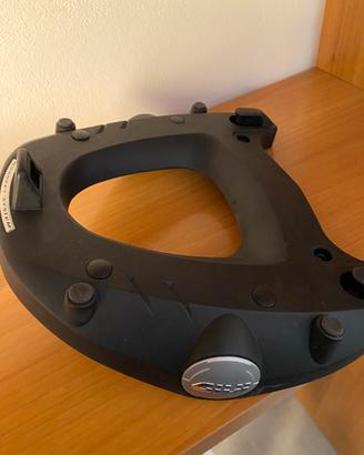 Bauletto posteriore moto