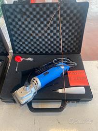 Tosatrice cavallo professionale 200 watts