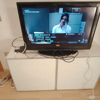 Televisore THES schermo piatto 