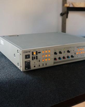 Sony CCU-M7 – Camera Control Unit