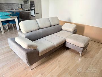 Divano 3 posti con pouf+ poggiatesta regolabili.