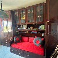 Mobile a ponte con letto/divano