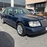 MERCEDES E 250 D Station Wagon 20 Valvole Rara