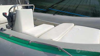 Vendita gommone lomac 4,60 mt 25hp