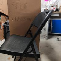 sedie ripiegabili in plastica e metallo 