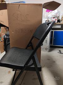 sedie ripiegabili in plastica e metallo 